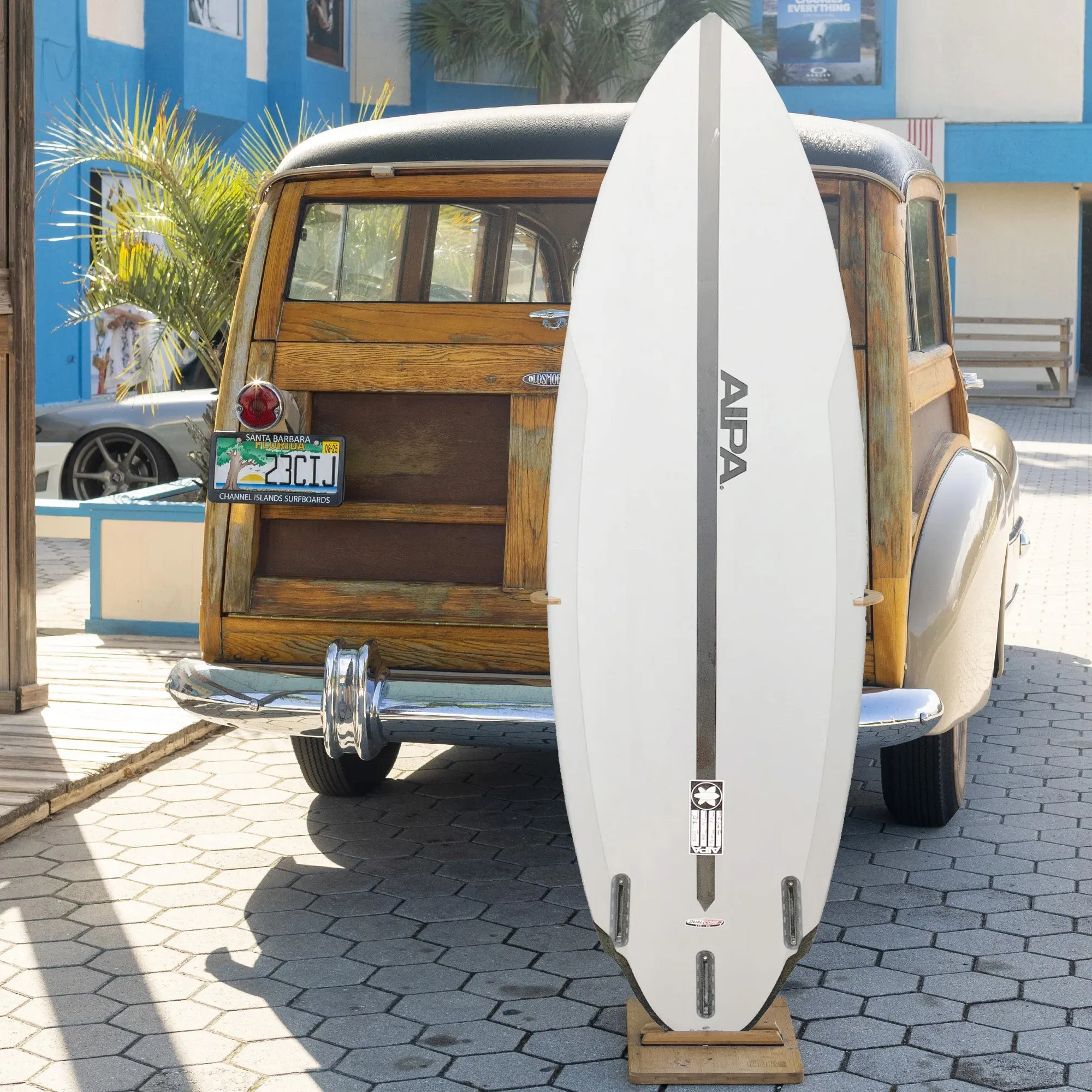 Aipa The Dark Twinn Dual Core 5'7 Surfboard - Futures