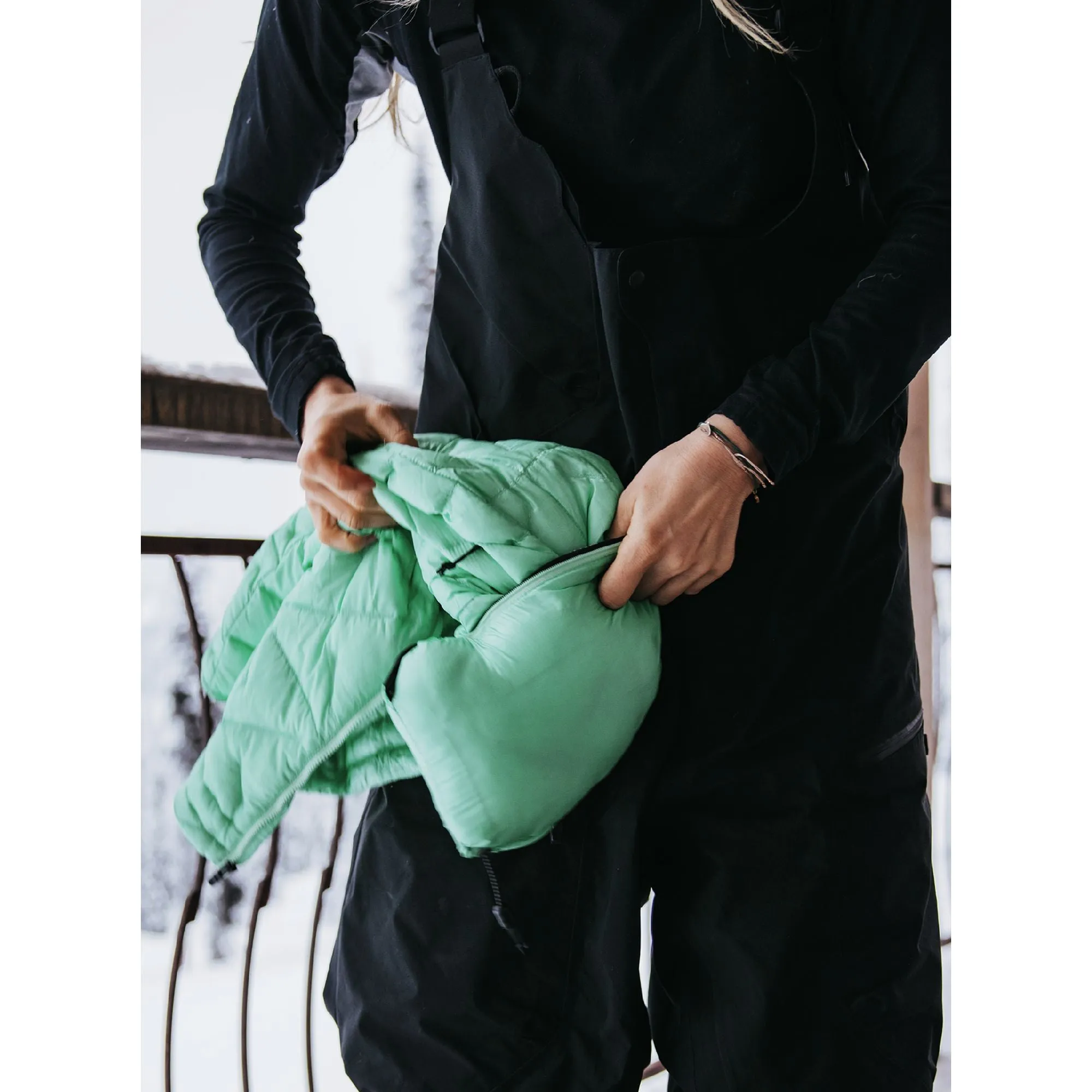 Women's Burton [ak] Baker Down Jacket