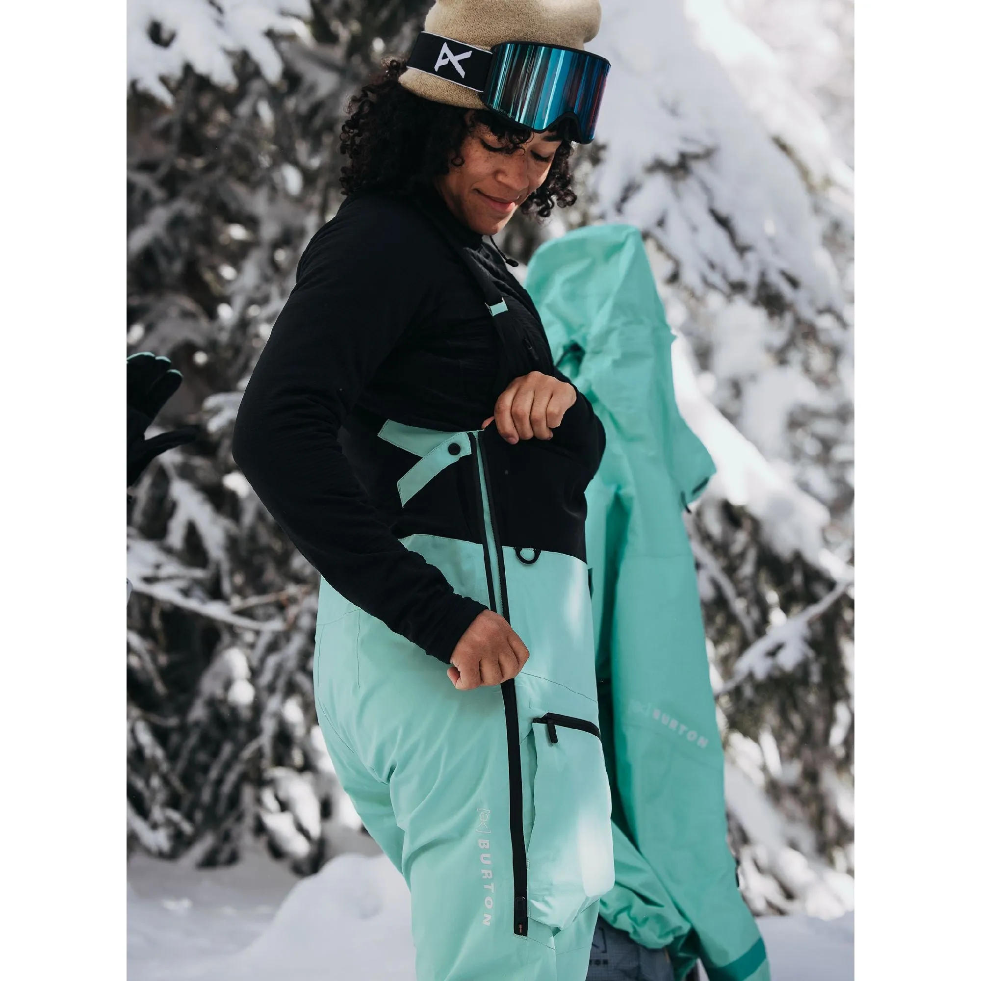 Women's Burton [ak] Tusk GORE-TEX Pro 3L Bib Pants